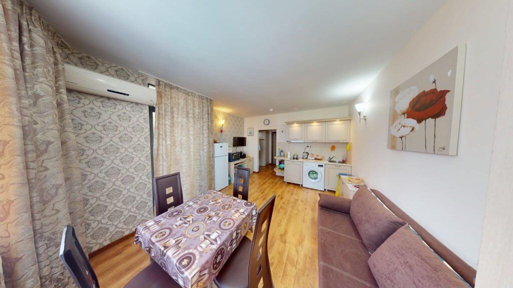 Квартира на Солнечном берегу, Болгария, 63 м² - фото 1