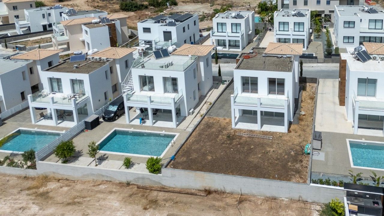 Вилла в Пафосе, Кипр, 150 м² - фото 1
