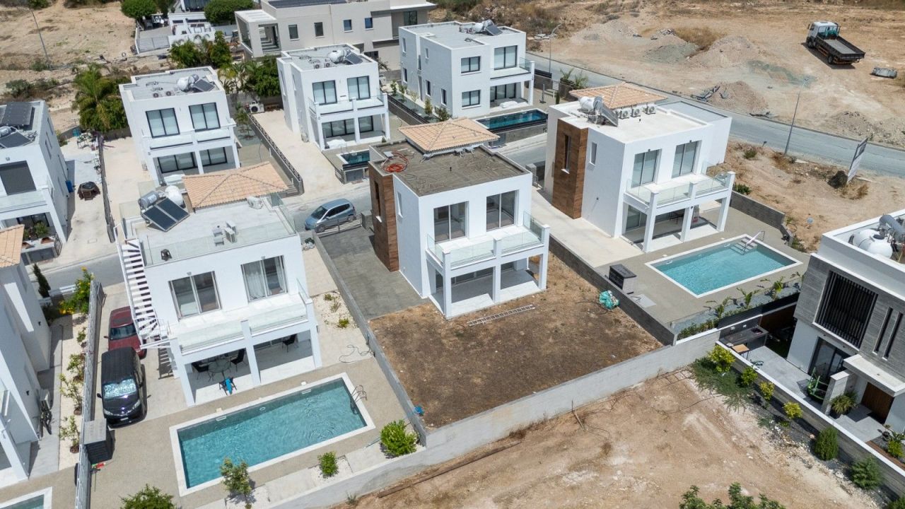 Вилла в Пафосе, Кипр, 150 м² - фото 11