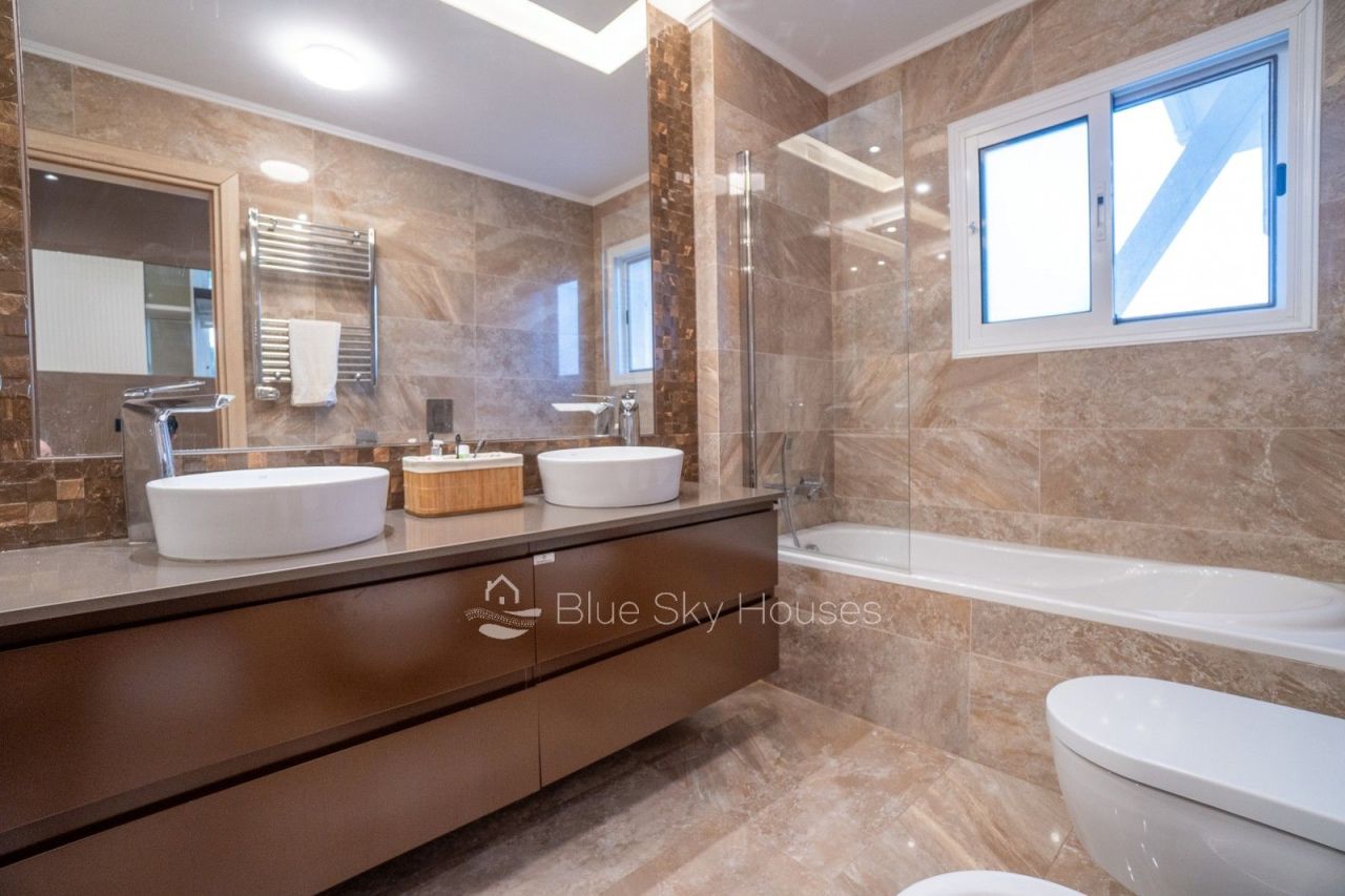 Вилла в Лимасоле, Кипр, 240 м² - фото 12