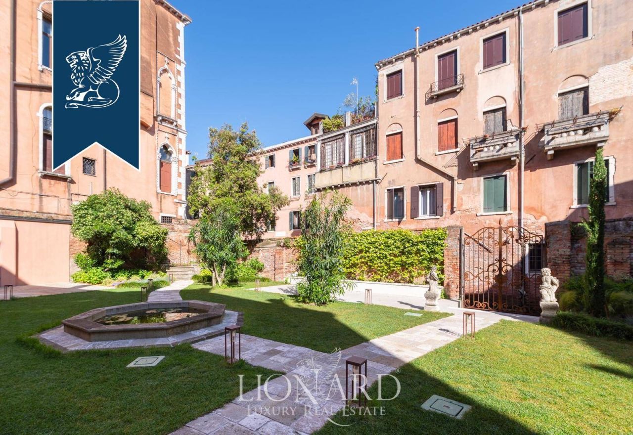 Апартаменты в Венеции, Италия, 240 м² - фото 3