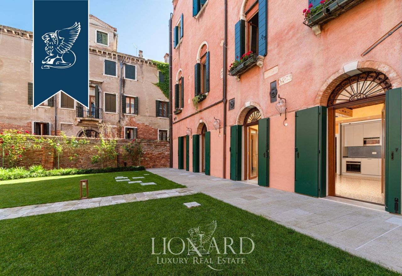 Апартаменты в Венеции, Италия, 240 м² - фото 4