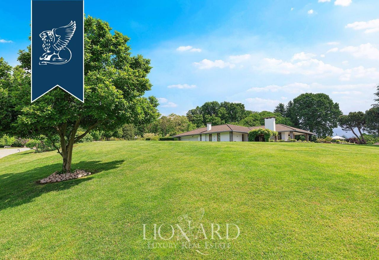 Вилла в Комо, Италия, 450 м² - фото 7