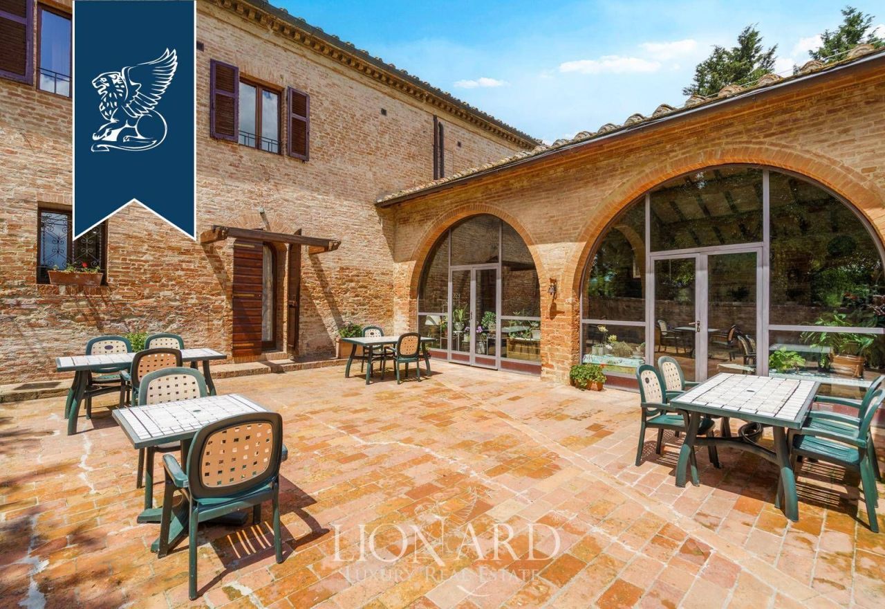 Ферма в Ашано, Италия, 1 000 м² - фото 7