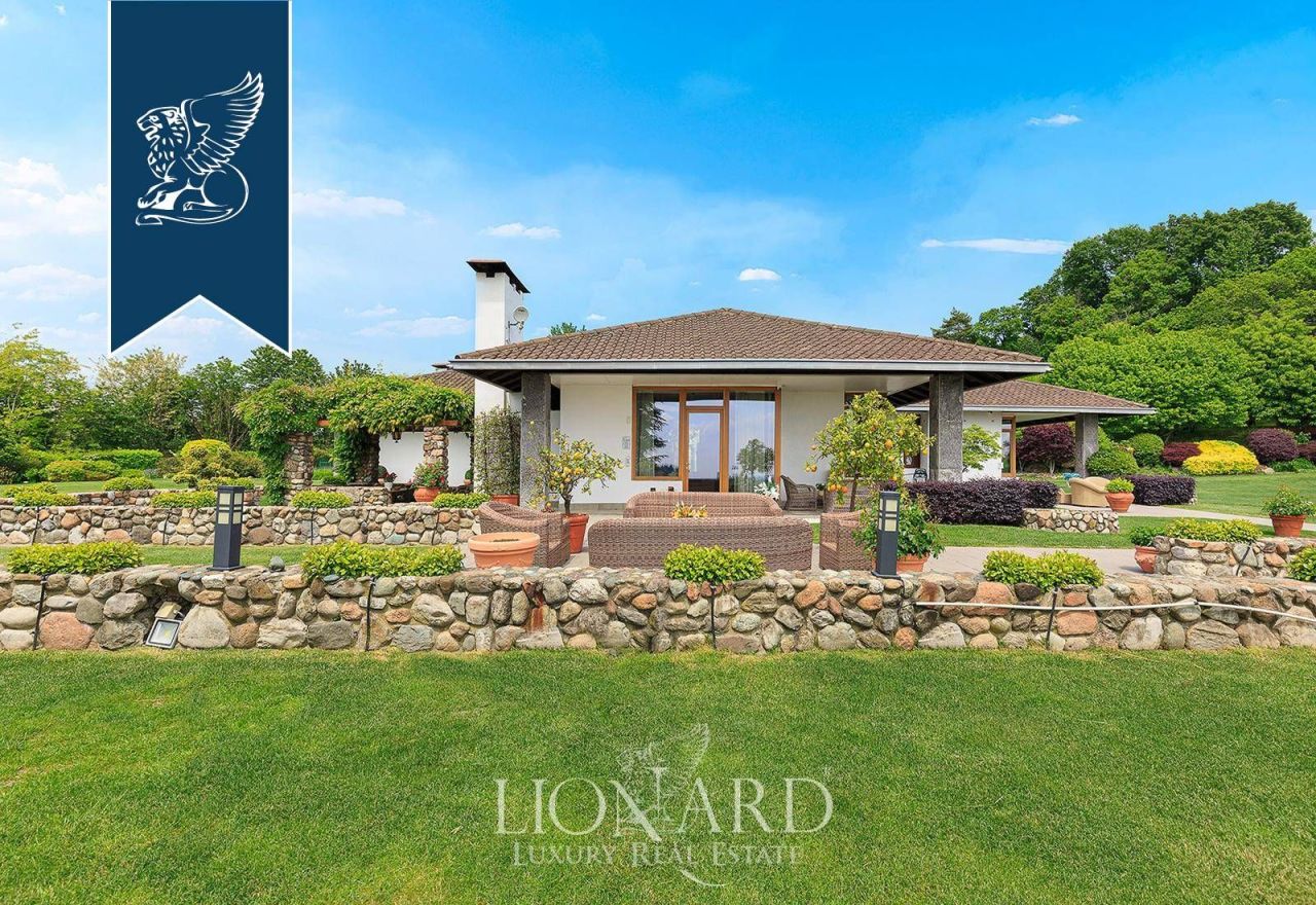 Вилла в Комо, Италия, 450 м² - фото 9