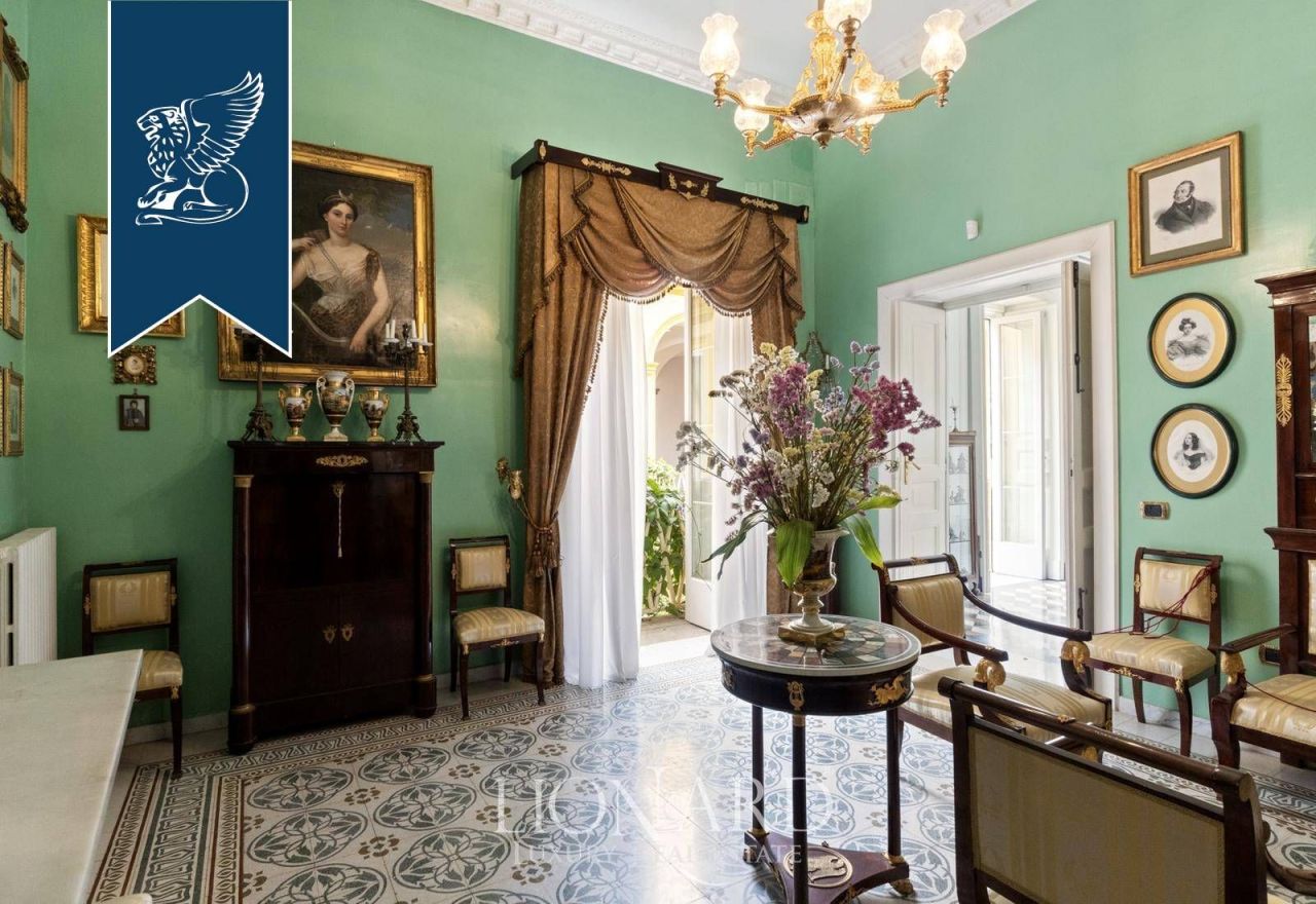 Дом в Казерте, Италия, 1 200 м² - фото 9