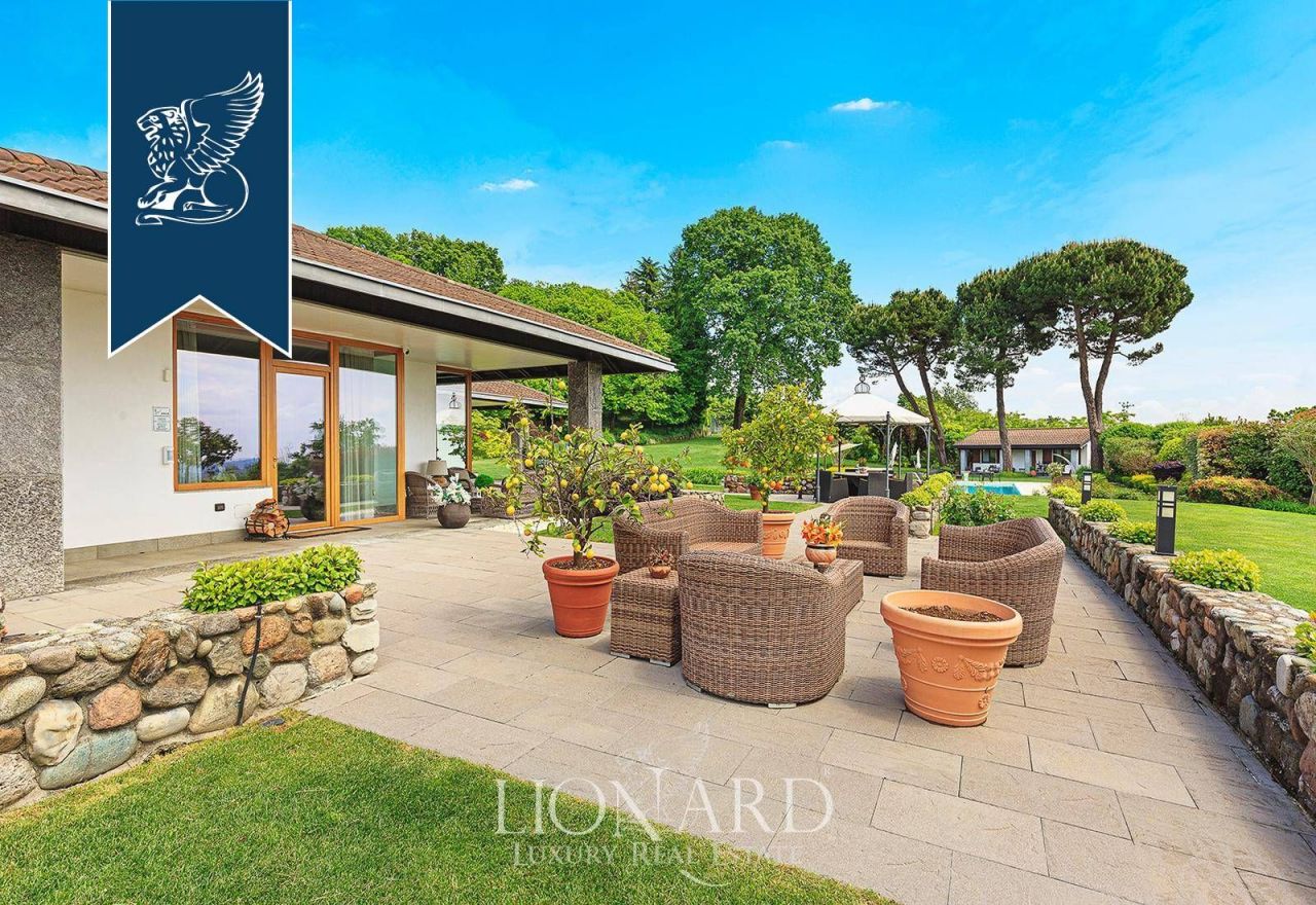 Вилла в Комо, Италия, 450 м² - фото 10