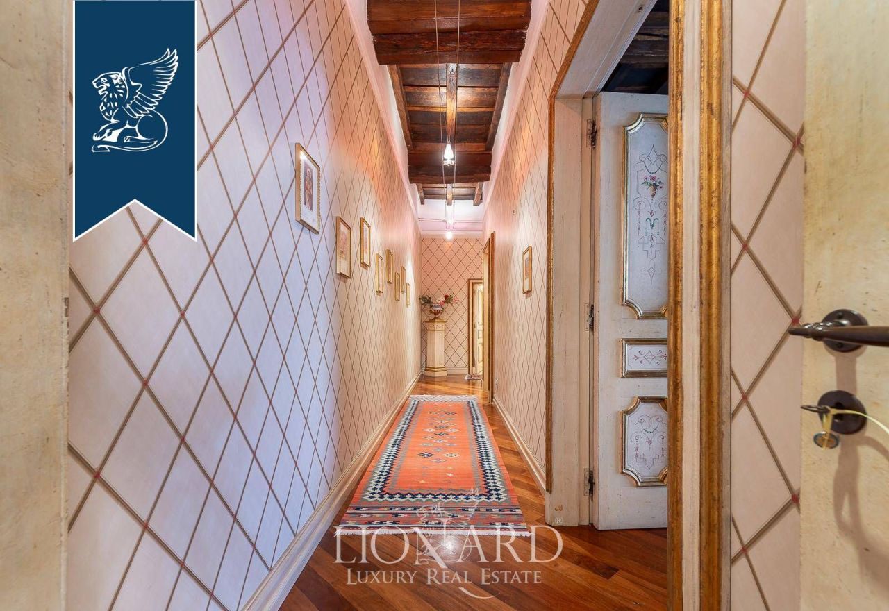 Апартаменты в Риме, Италия, 313 м² - фото 10