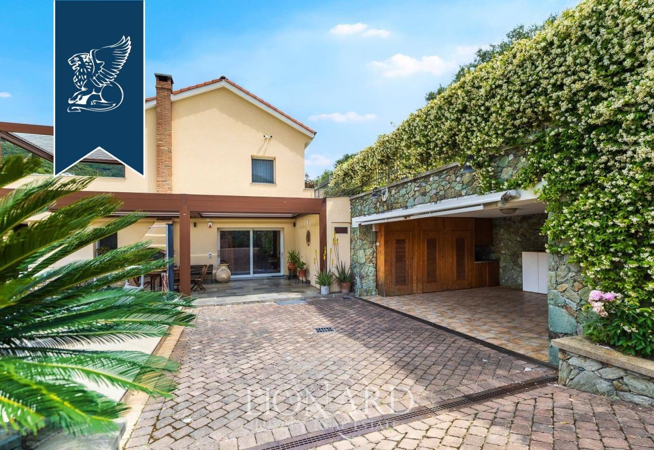 Вилла в Савоне, Италия, 300 м² - фото 11