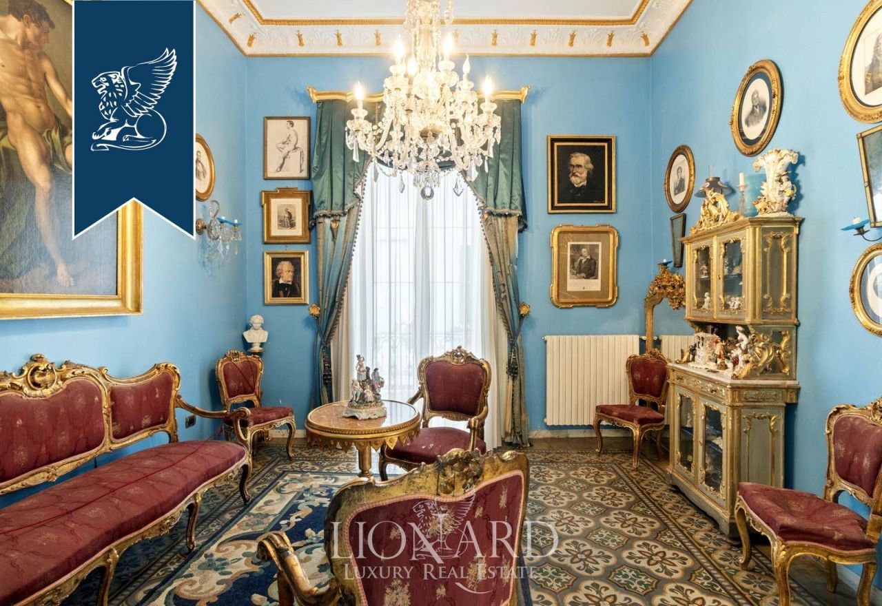 Дом в Казерте, Италия, 1 200 м² - фото 11