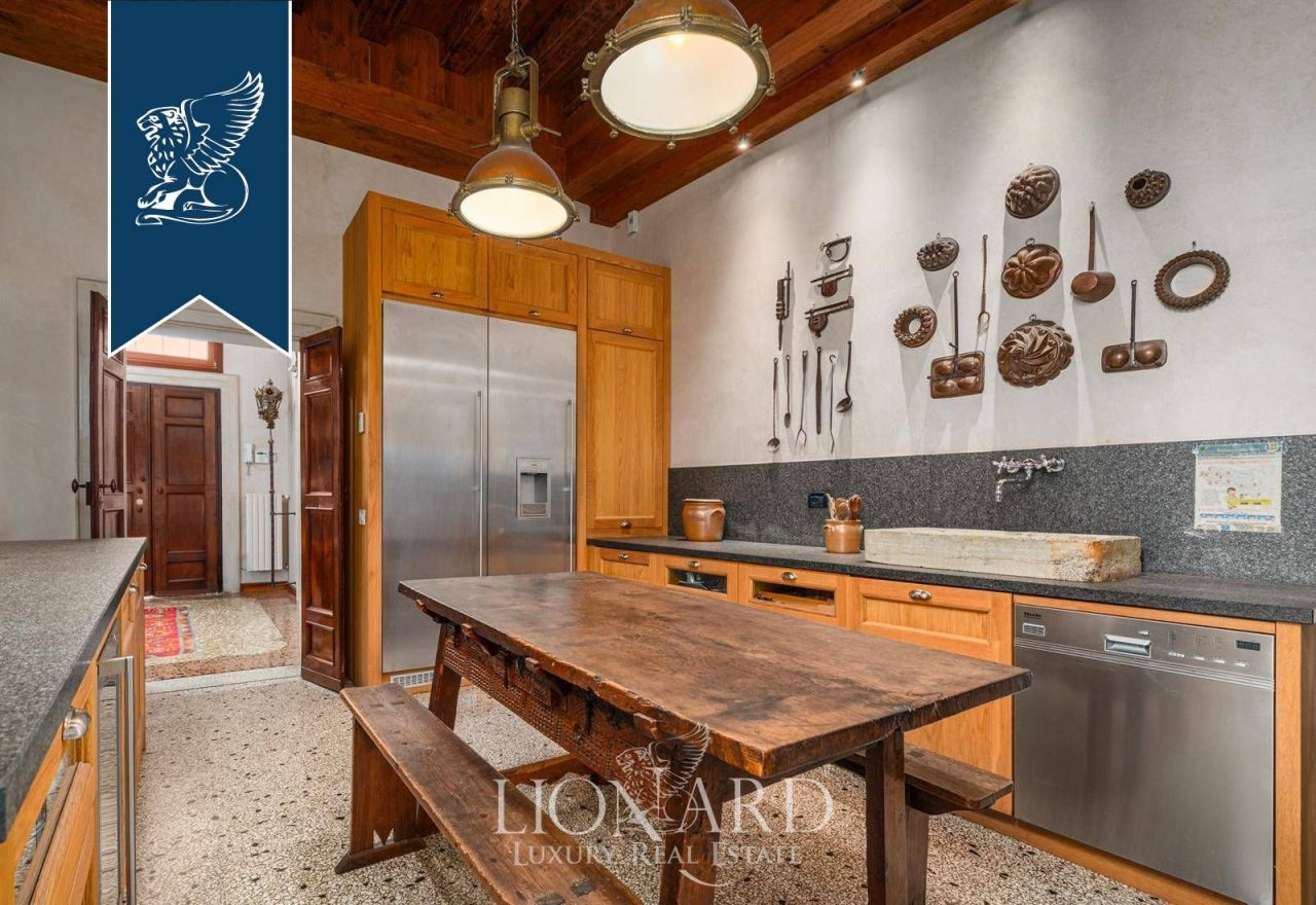 Апартаменты в Венеции, Италия, 250 м² - фото 13