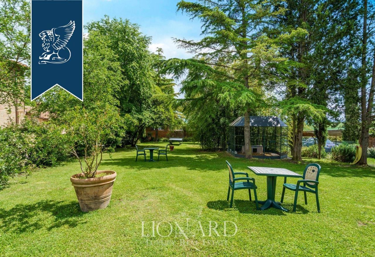 Ферма в Ашано, Италия, 1 000 м² - фото 13