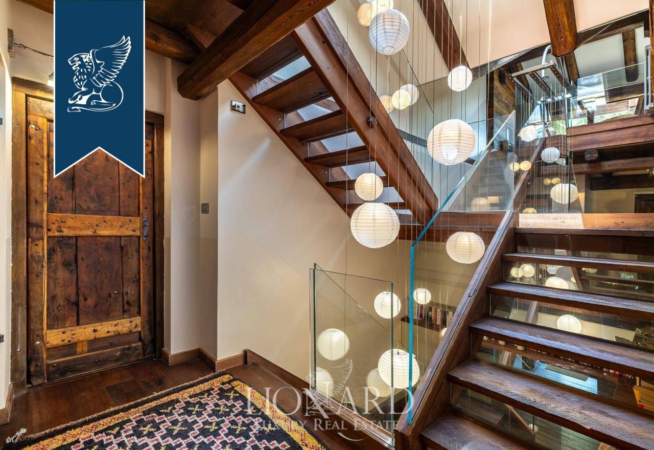 Вилла в Турине, Италия, 450 м² - фото 16