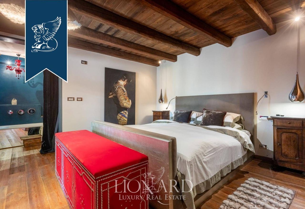 Вилла в Турине, Италия, 450 м² - фото 18