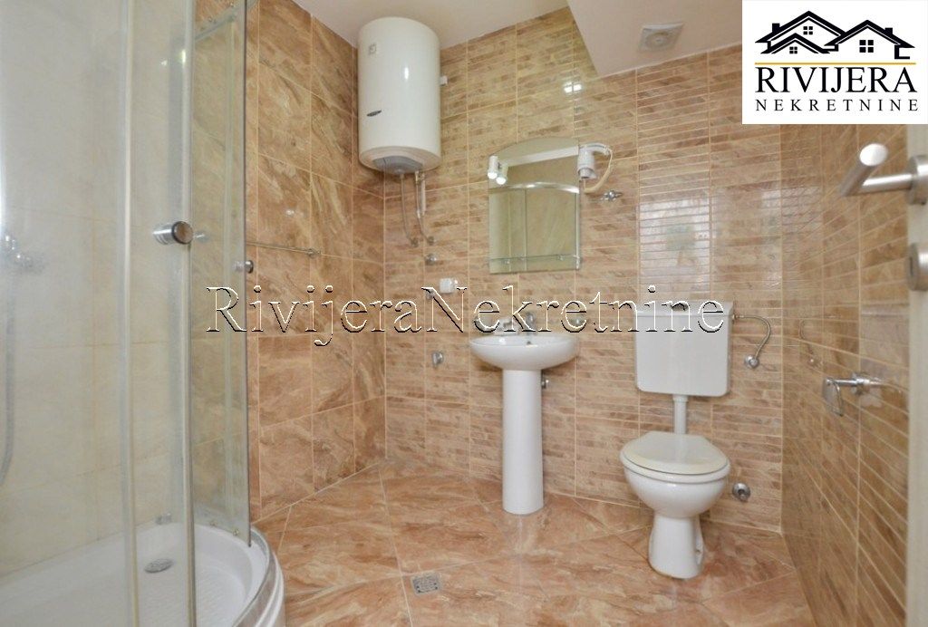 Квартира в Херцег-Нови, Черногория, 47 м² - фото 9