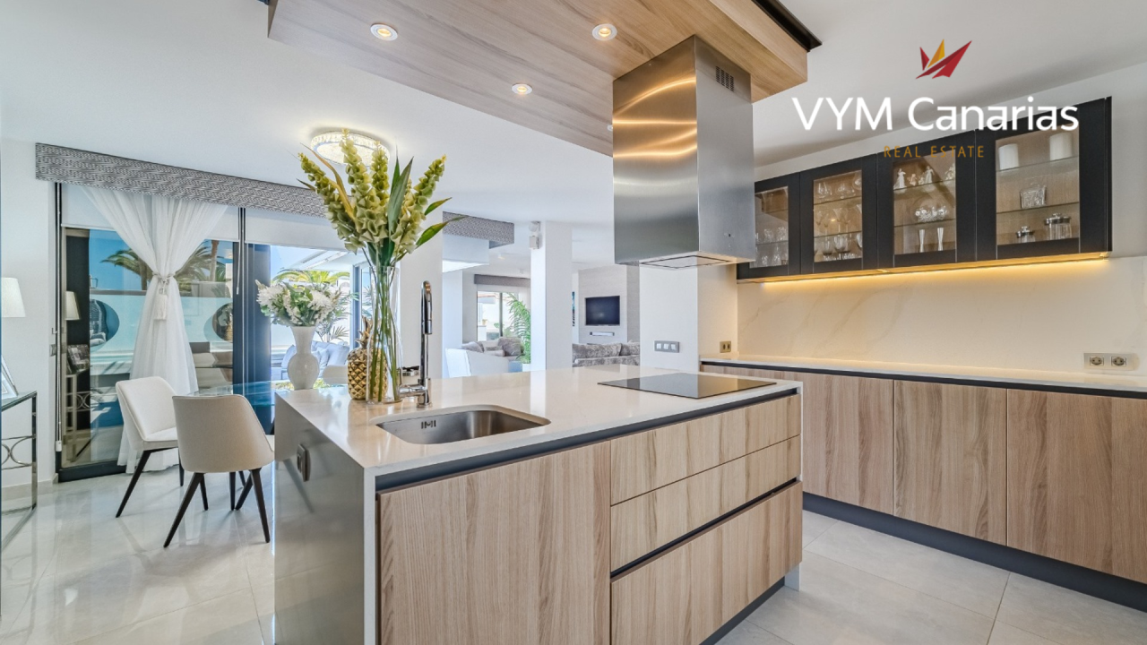 Вилла на Тенерифе, Испания, 290 м² - фото 19