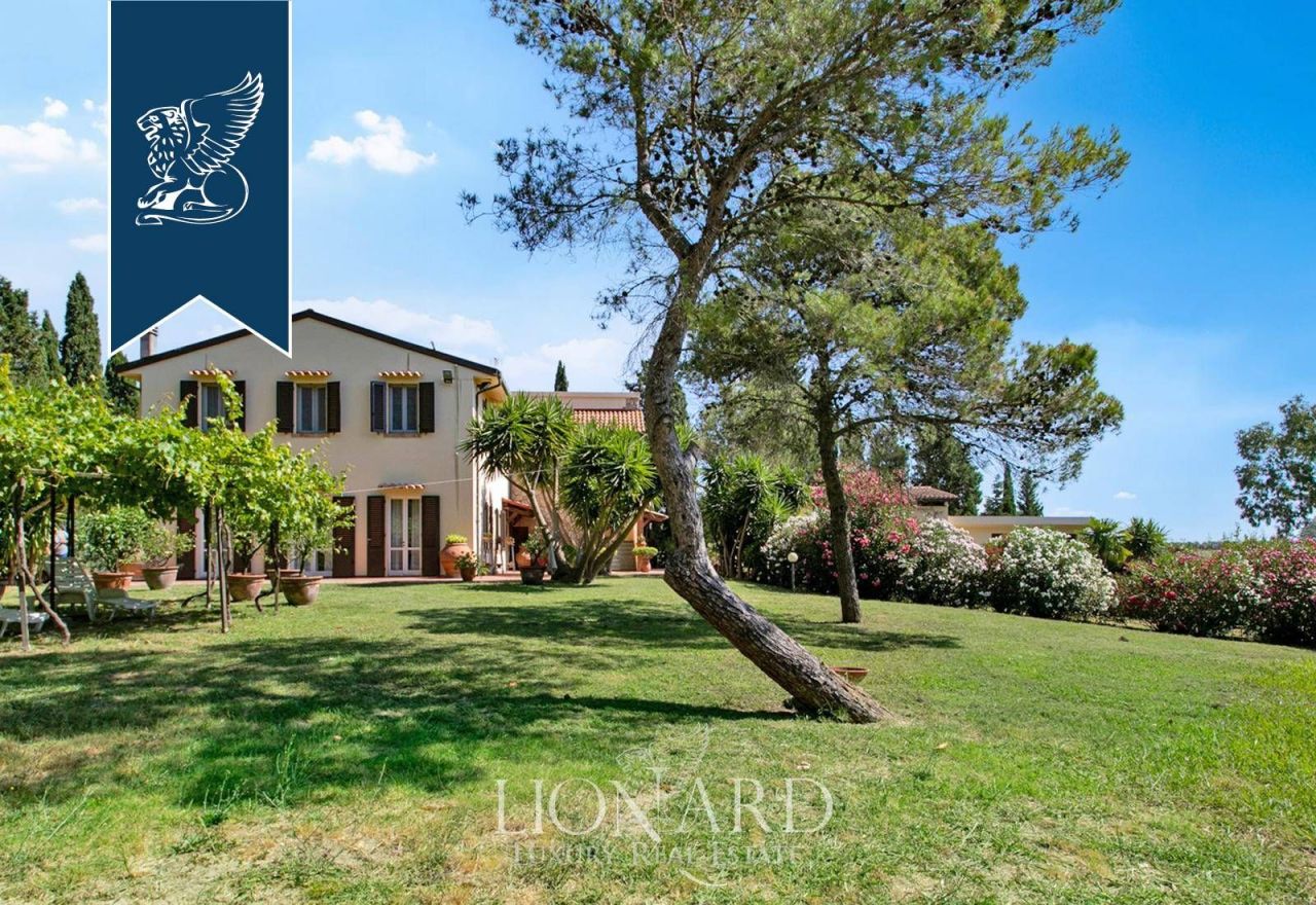 Ферма в Ливорно, Италия, 470 м² - фото 6