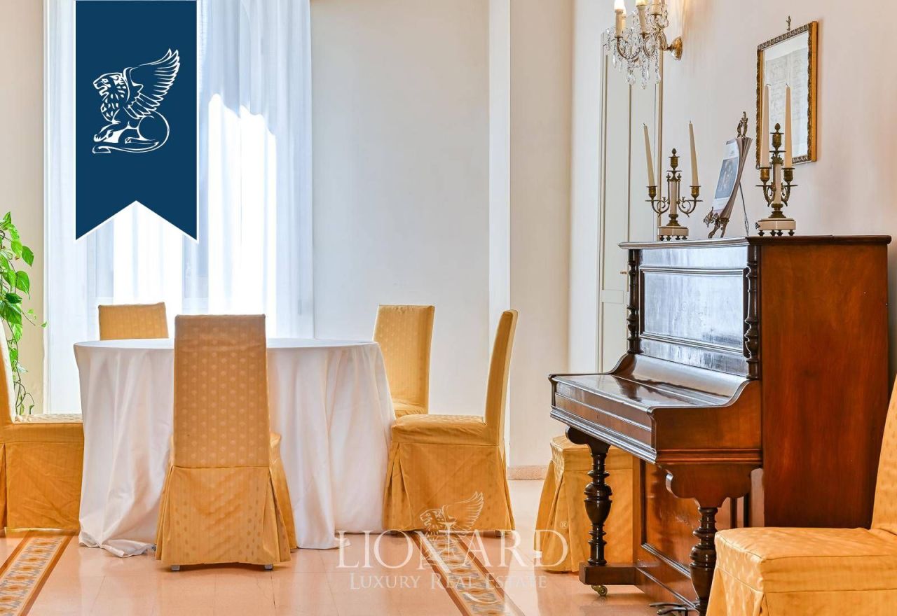 Вилла в Сильви, Италия, 1 840 м² - фото 11