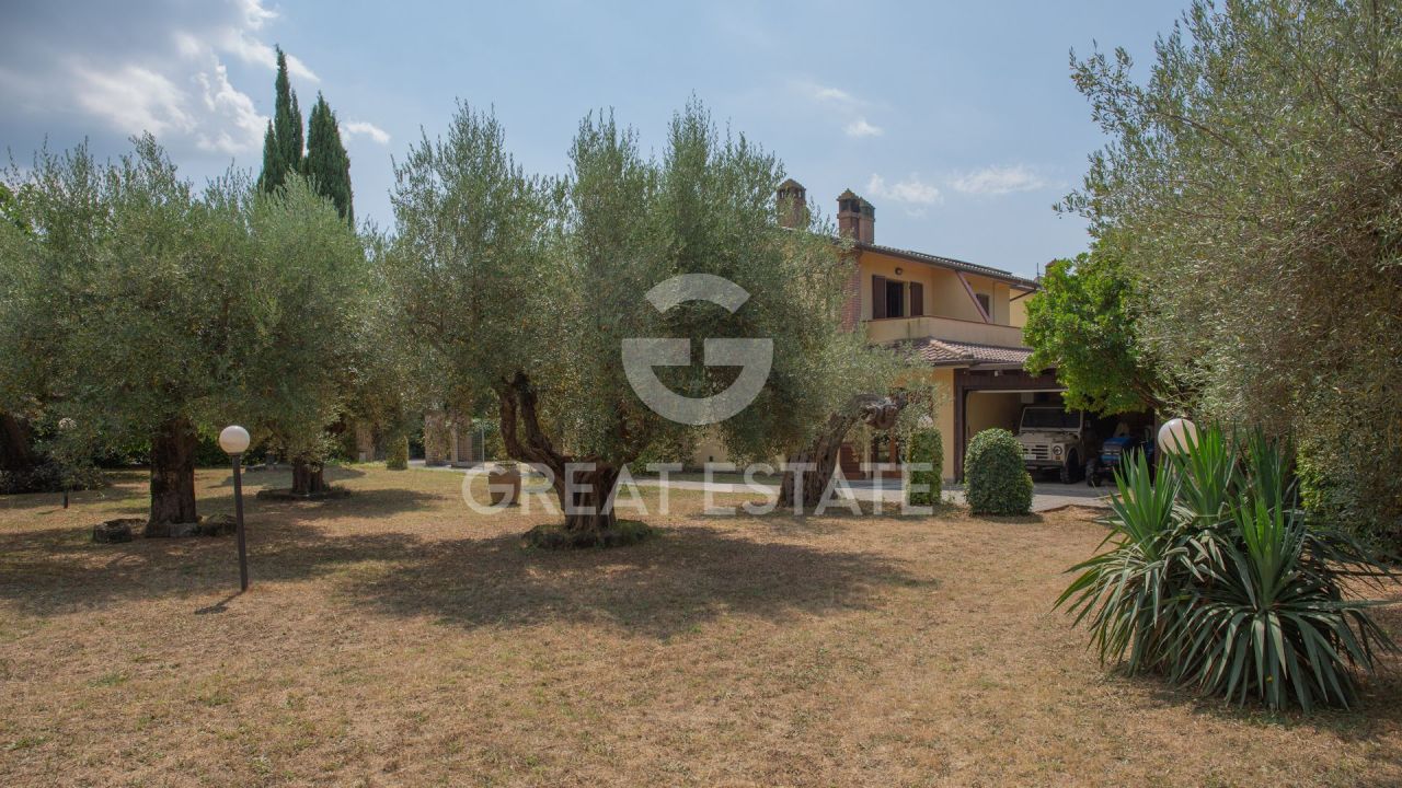 Вилла в Туоро-суль-Тразимено, Италия, 137.6 м² - фото 3