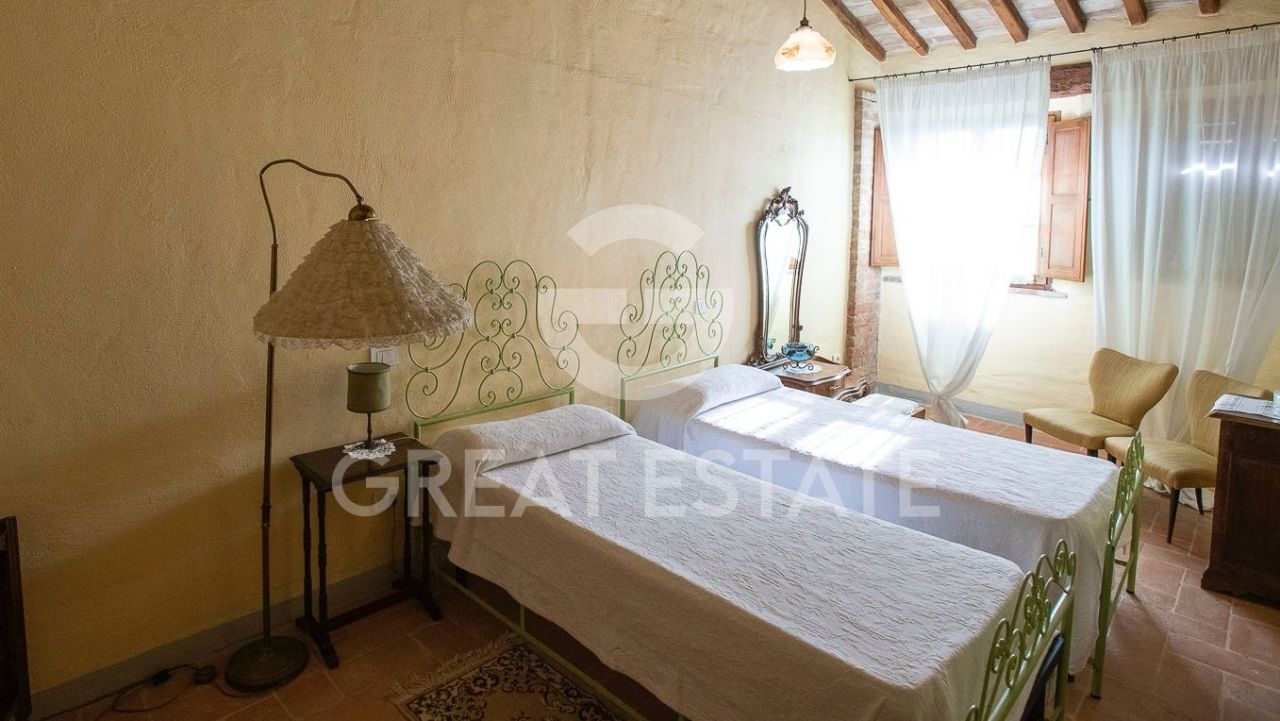 Дом в Монтальчино, Италия, 454.6 м² - фото 15