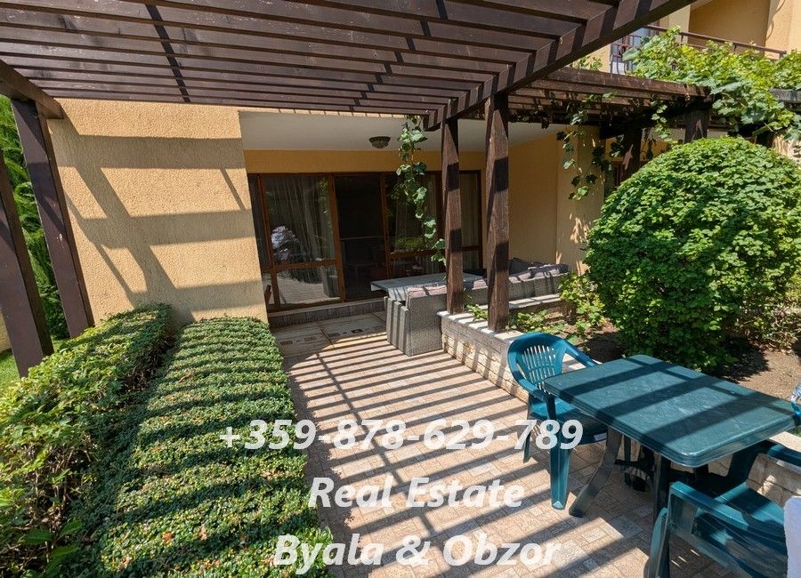 Квартира в Обзоре, Болгария, 115 м² - фото 1