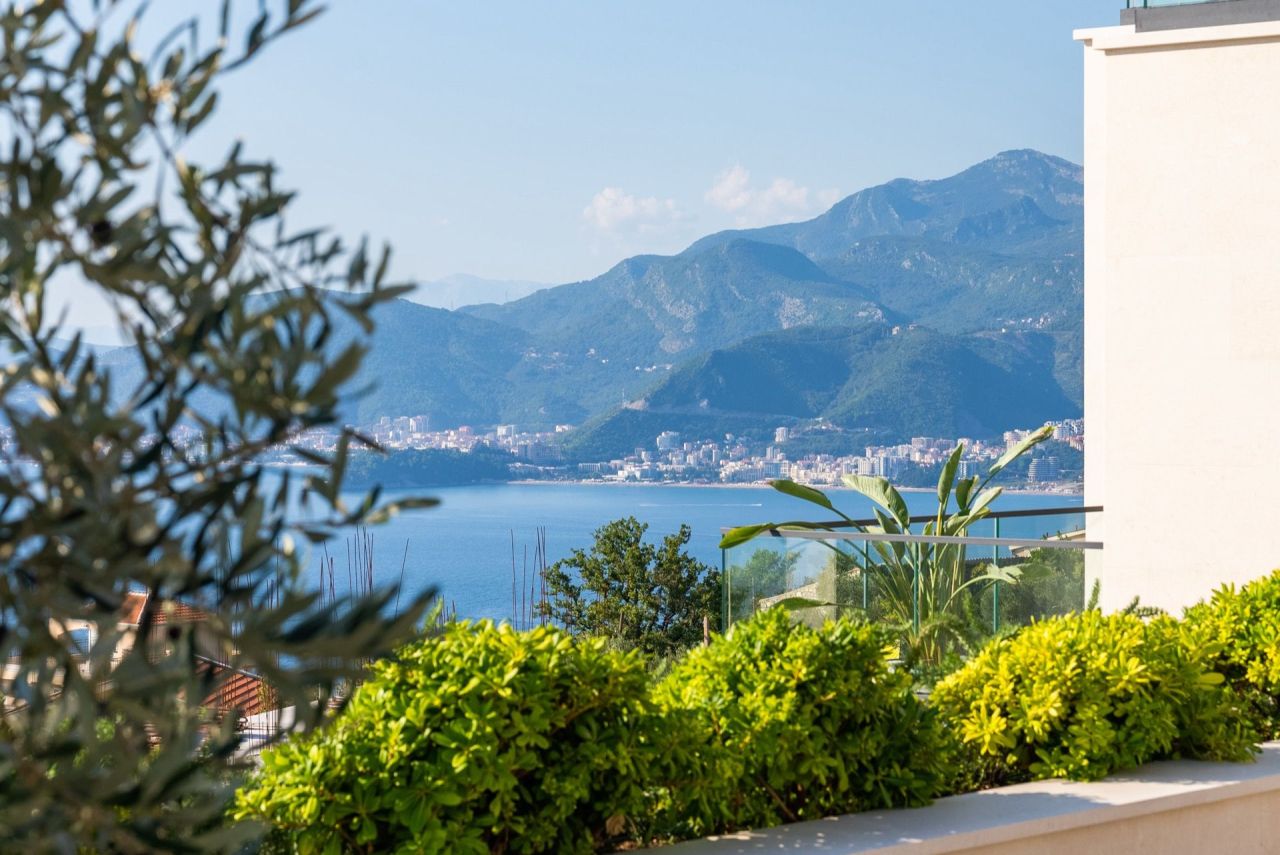 Вилла в Близикуче, Черногория, 250 м² - фото 12