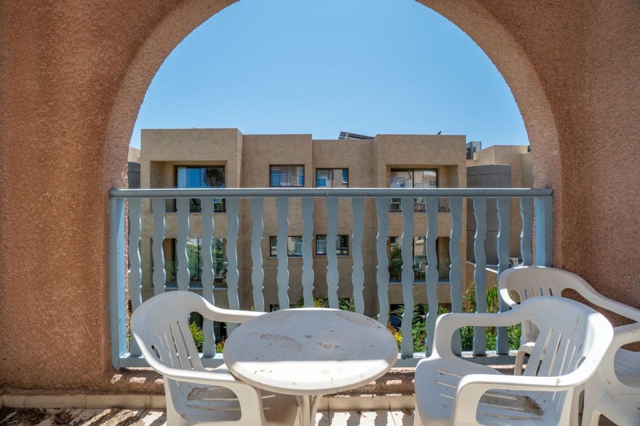 Апартаменты в Пафосе, Кипр, 80 м² - фото 1