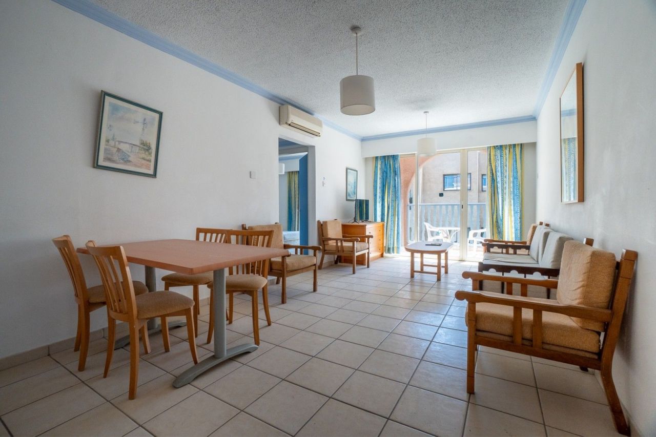 Апартаменты в Пафосе, Кипр, 80 м² - фото 2