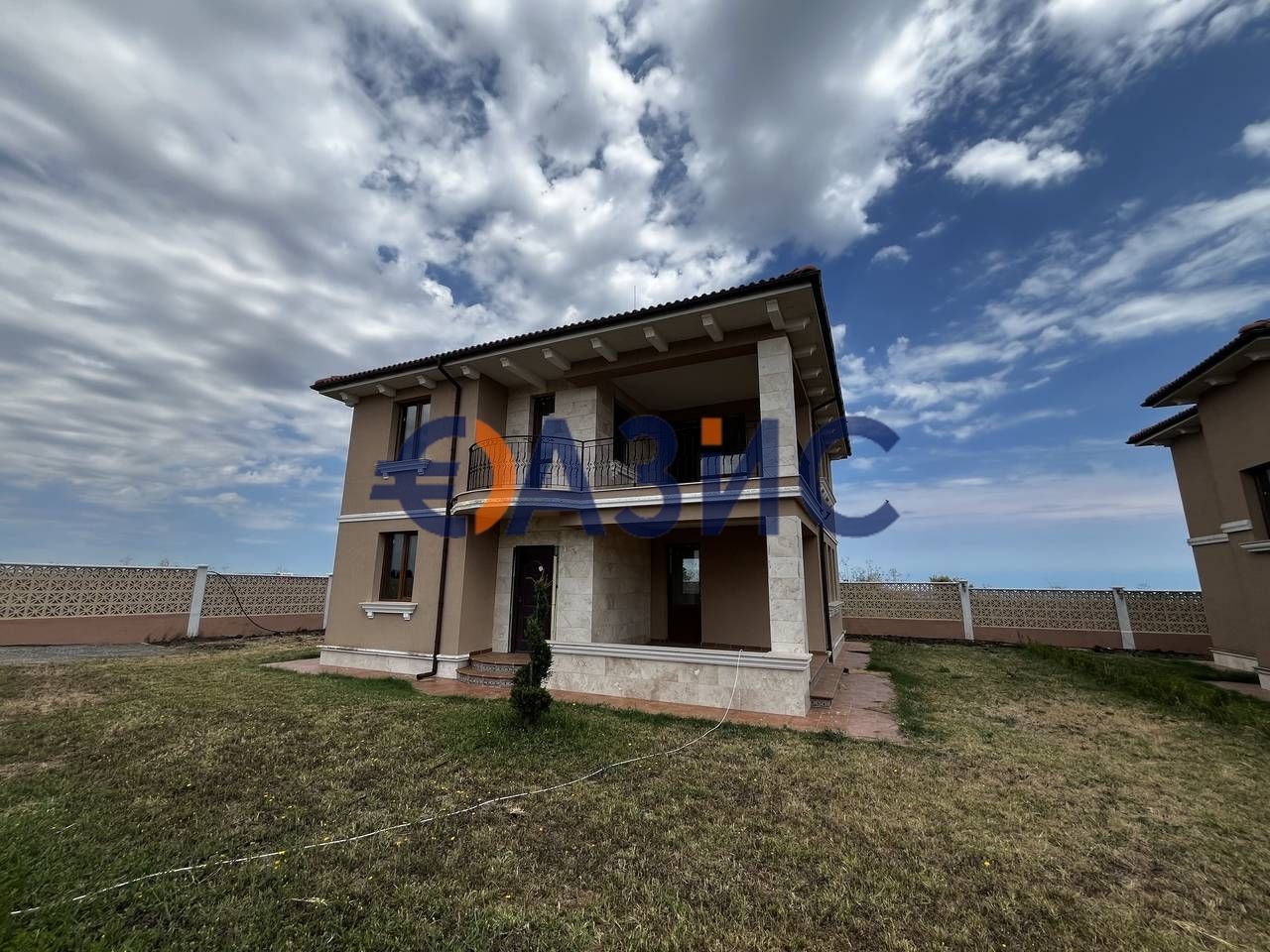 Дом в Поморие, Болгария, 217 м² - фото 2