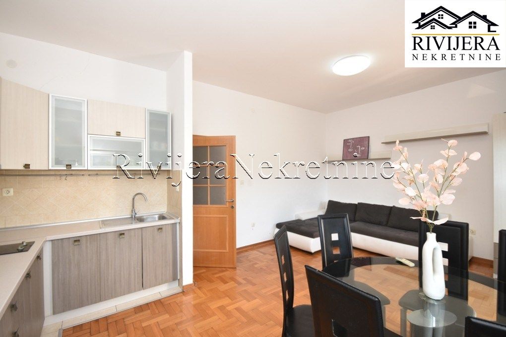 Апартаменты в Херцег-Нови, Черногория, 68 м² - фото 2