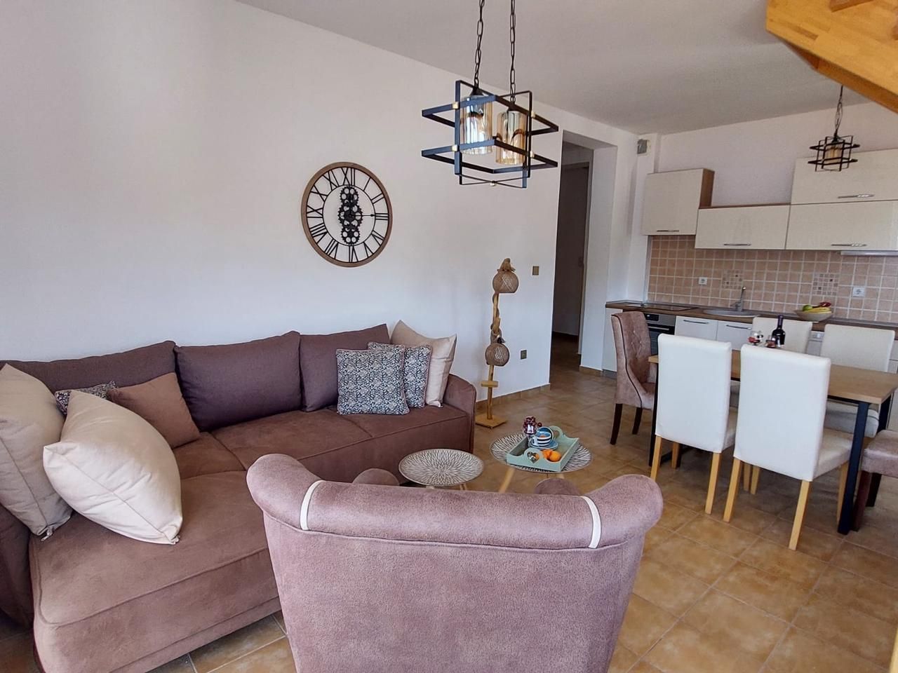 Апартаменты в Кумборе, Черногория, 80 м² - фото 1