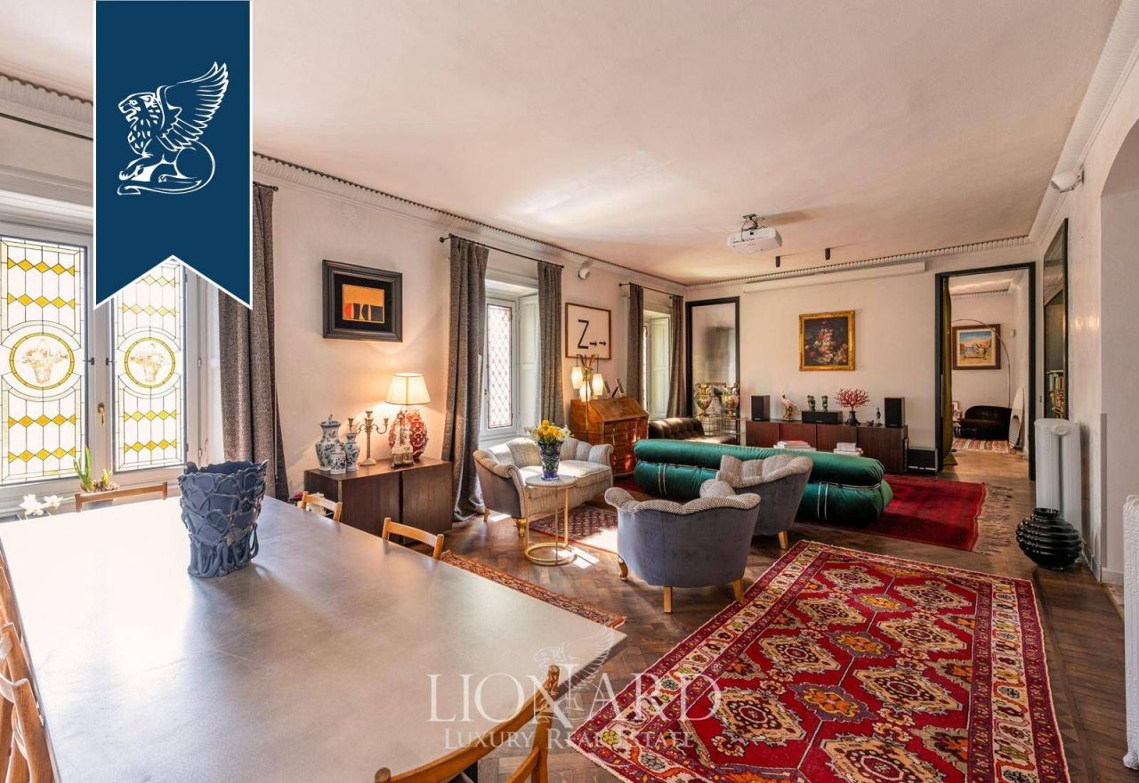 Апартаменты в Милане, Италия, 230 м² - фото 2