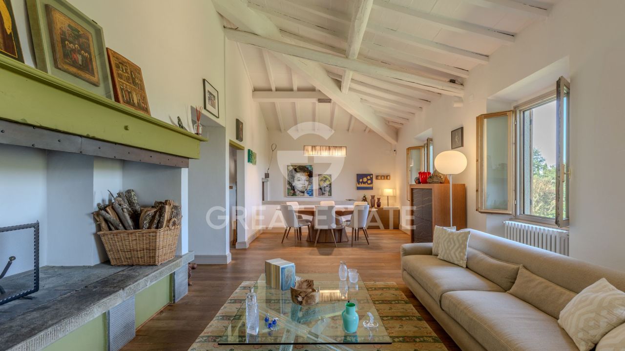 Дом в Реджелло, Италия, 719 м² - фото 12