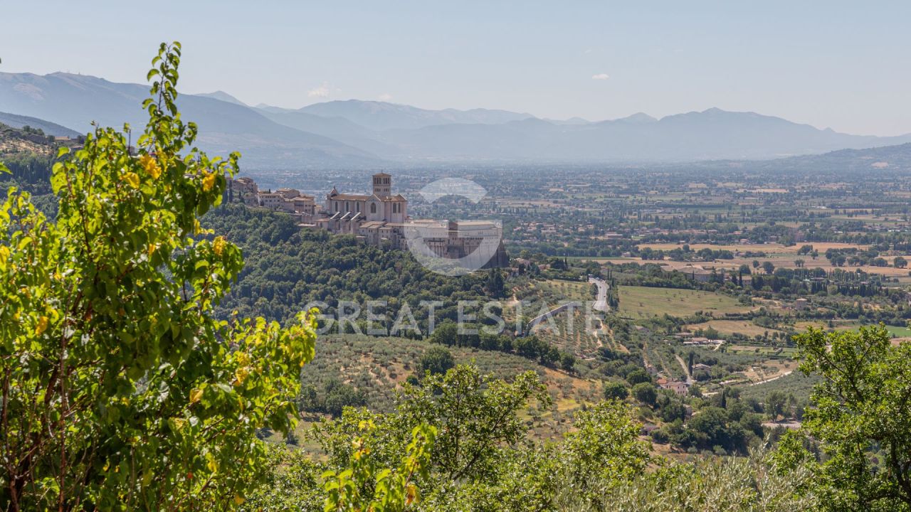 Дом в Ассизи, Италия, 477 м² - фото 16