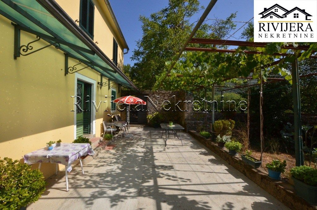 Дом в Херцег-Нови, Черногория, 176 м² - фото 9