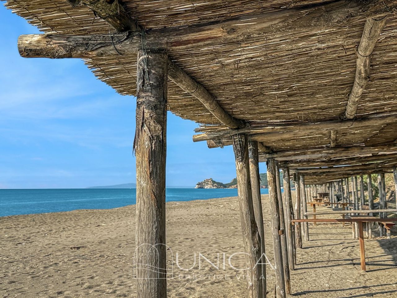 Вилла в Роккамаре, Италия, 280 м² - фото 17