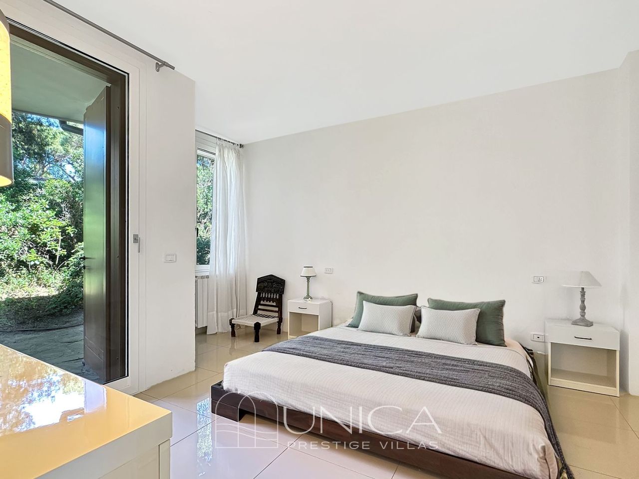 Вилла в Роккамаре, Италия, 280 м² - фото 13