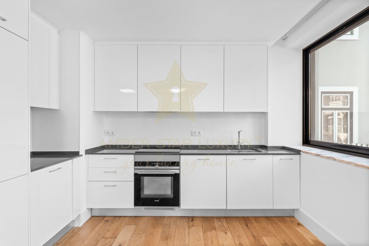 Квартира в Лиссабоне, Португалия, 114.19 м² - фото 13