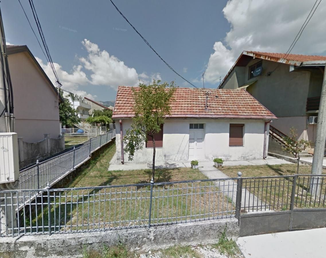 Земля в Цетине, Черногория, 911 м² - фото 1