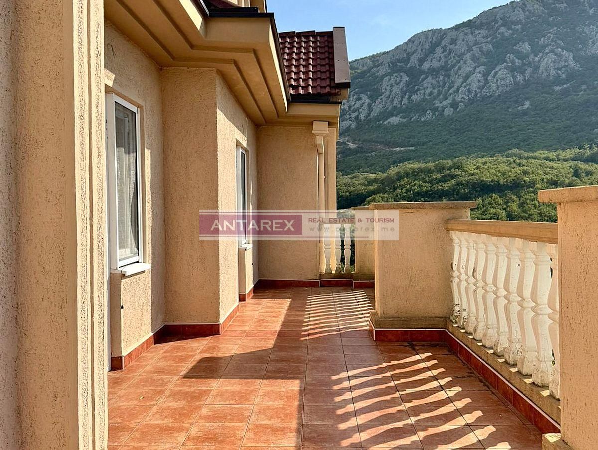 Вилла в Сутоморе, Черногория, 242 м² - фото 4