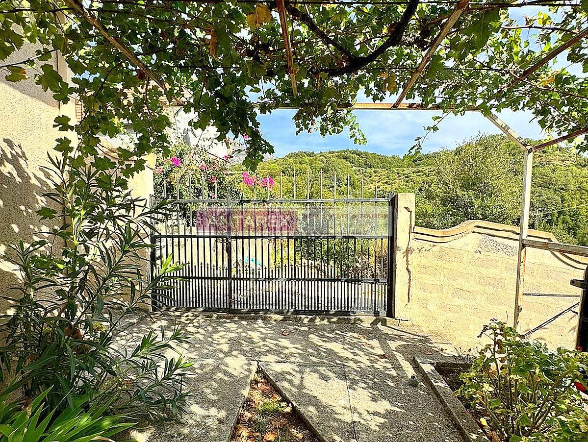 Вилла в Сутоморе, Черногория, 242 м² - фото 15