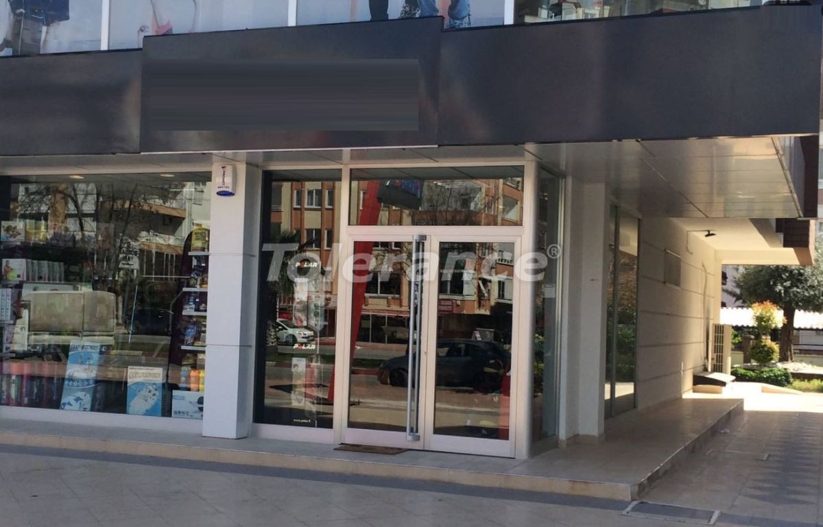 Коммерческая недвижимость в Анталии, Турция, 263 м² - фото 1