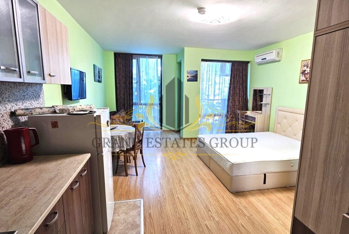 Апартаменты в Несебре, Болгария, 48 м² - фото 1