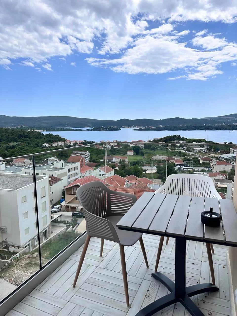 Квартира в Тивате, Черногория, 38 м² - фото 1