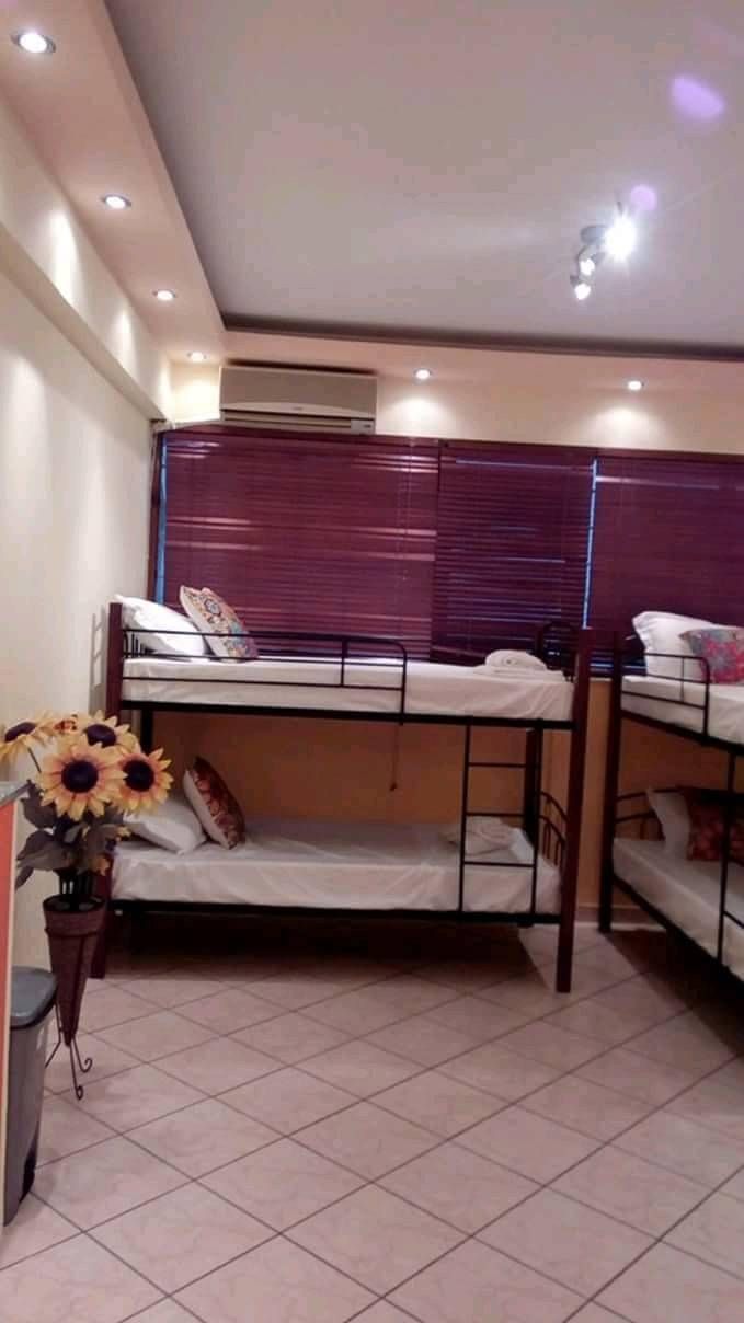 Доходный дом в Афинах, Греция, 95 м² - фото 1