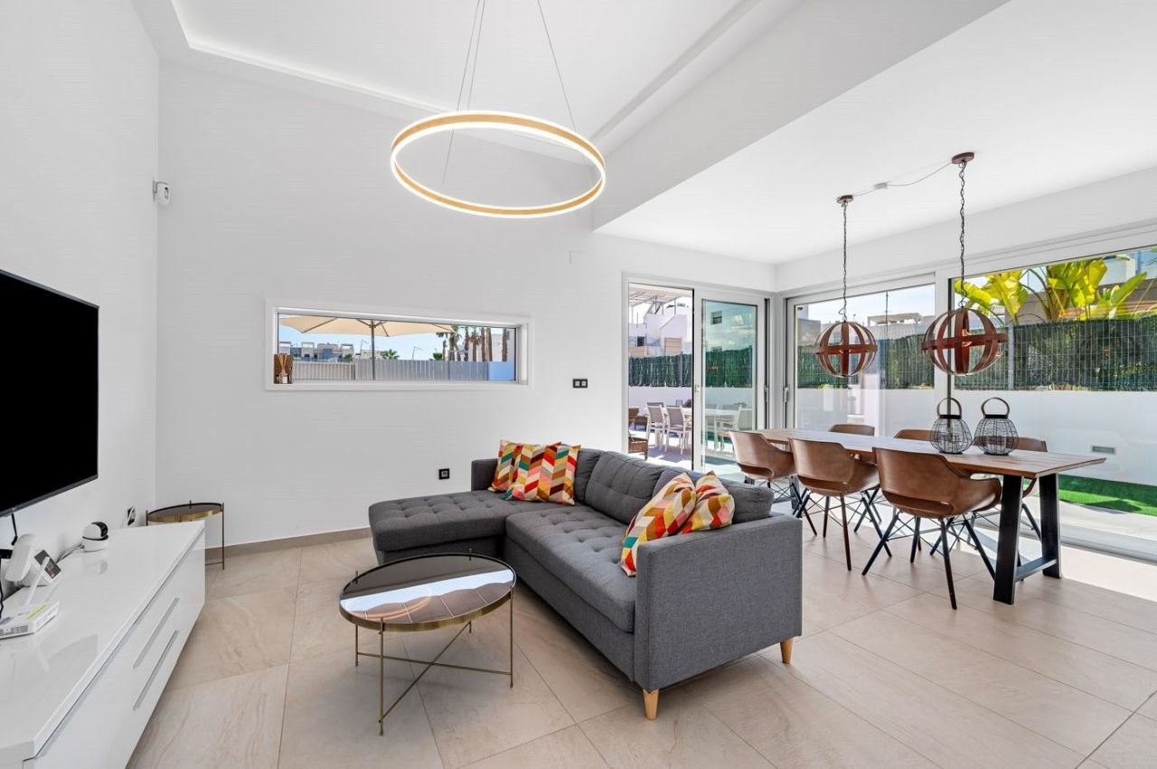 Шале в Гуардамар-дель-Сегура, Испания, 185 м² - фото 6