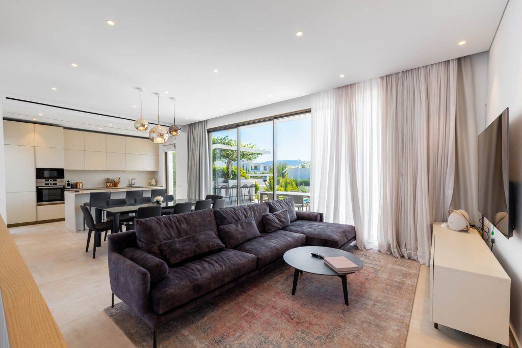 Квартира в Пафосе, Кипр, 325 м² - фото 2