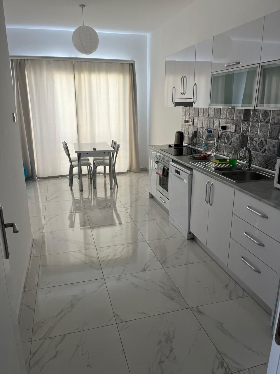 Апартаменты в Кирении, Кипр, 77 м² - фото 8