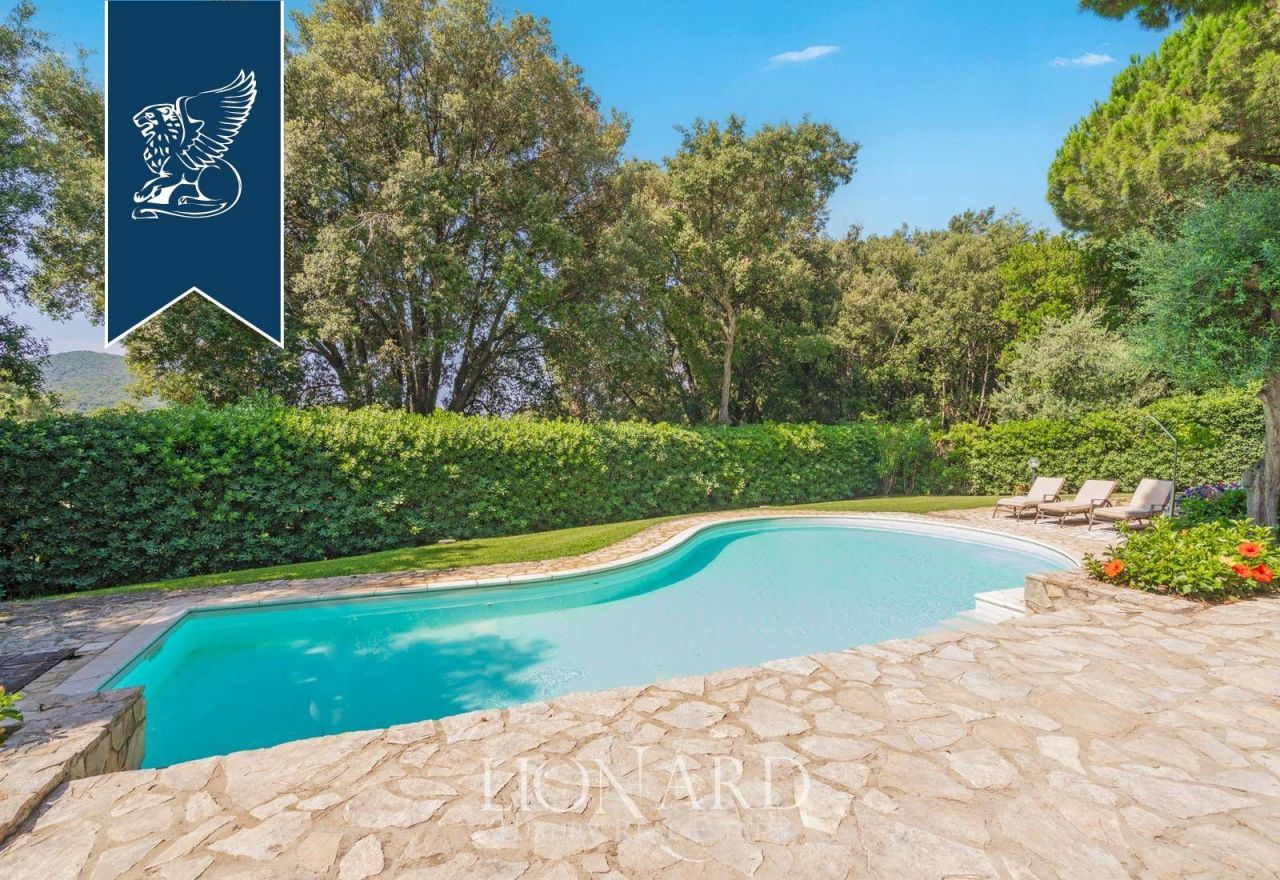 Вилла в Кастильоне-делла-Пеская, Италия, 300 м² - фото 8