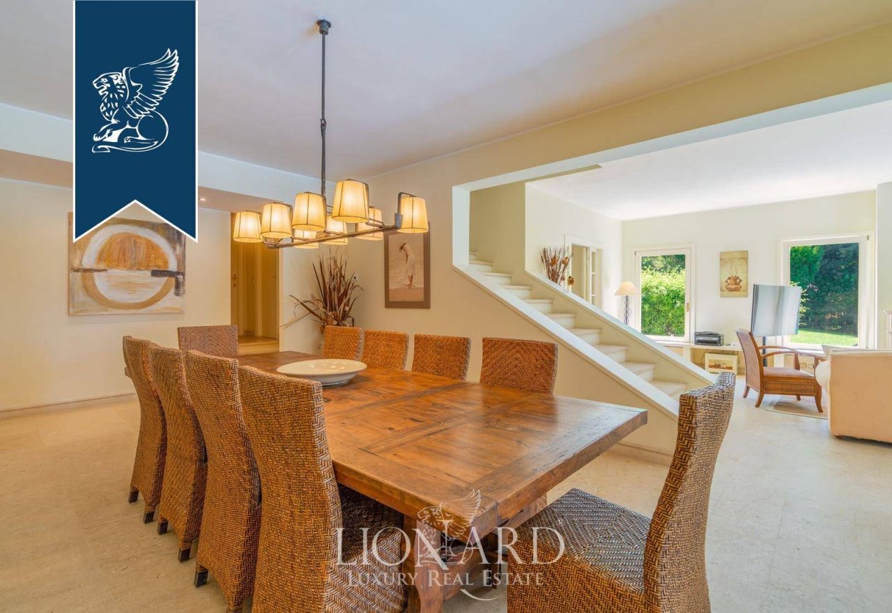 Вилла в Кастильоне-делла-Пеская, Италия, 300 м² - фото 12